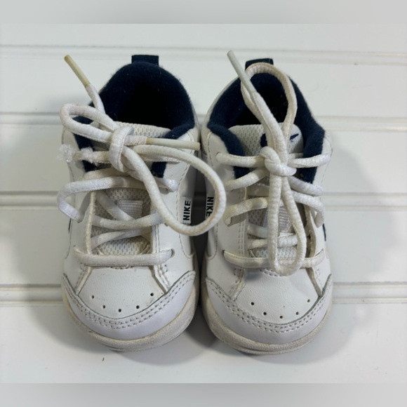 Nike Baby Infant Shoes Sneakers White Blue Size 3C Tie Athletic - Picture 3 of 16